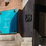 Hotel Jl No76 4*