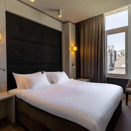 Jl No76 Otel Amsterdam