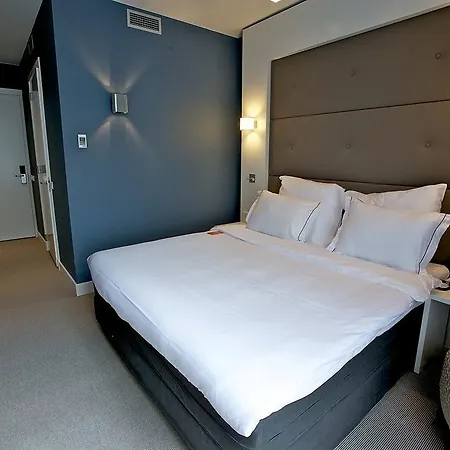 Otel Jl No76 4*