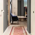 Jl No76 מלון אמסטרדם