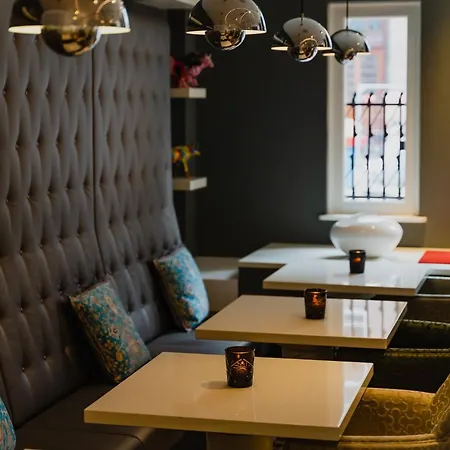 Jl No76 Hotel Ámsterdam